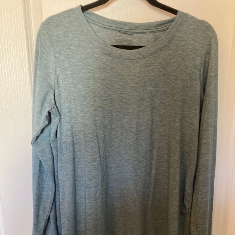 Patagonia Shirt Womens Large Long Sleeve Blue/Green Shirt Side Split Hem